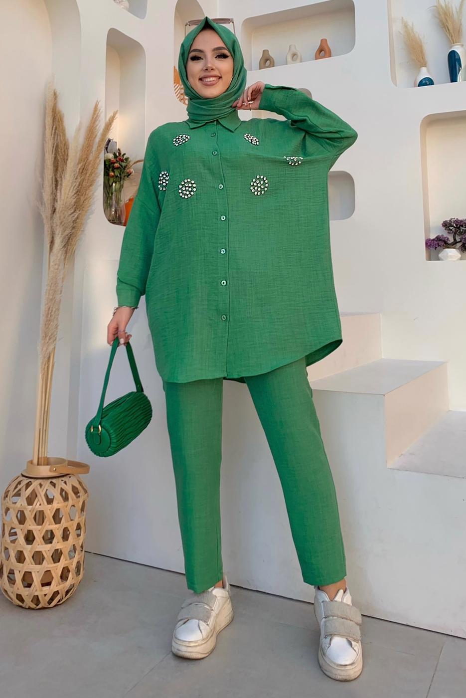 Tesettür giyim YEŞİL TAŞ DETAYLI DÜĞMELİ İKİLİ PANTOLONLU TAKIM T 3048