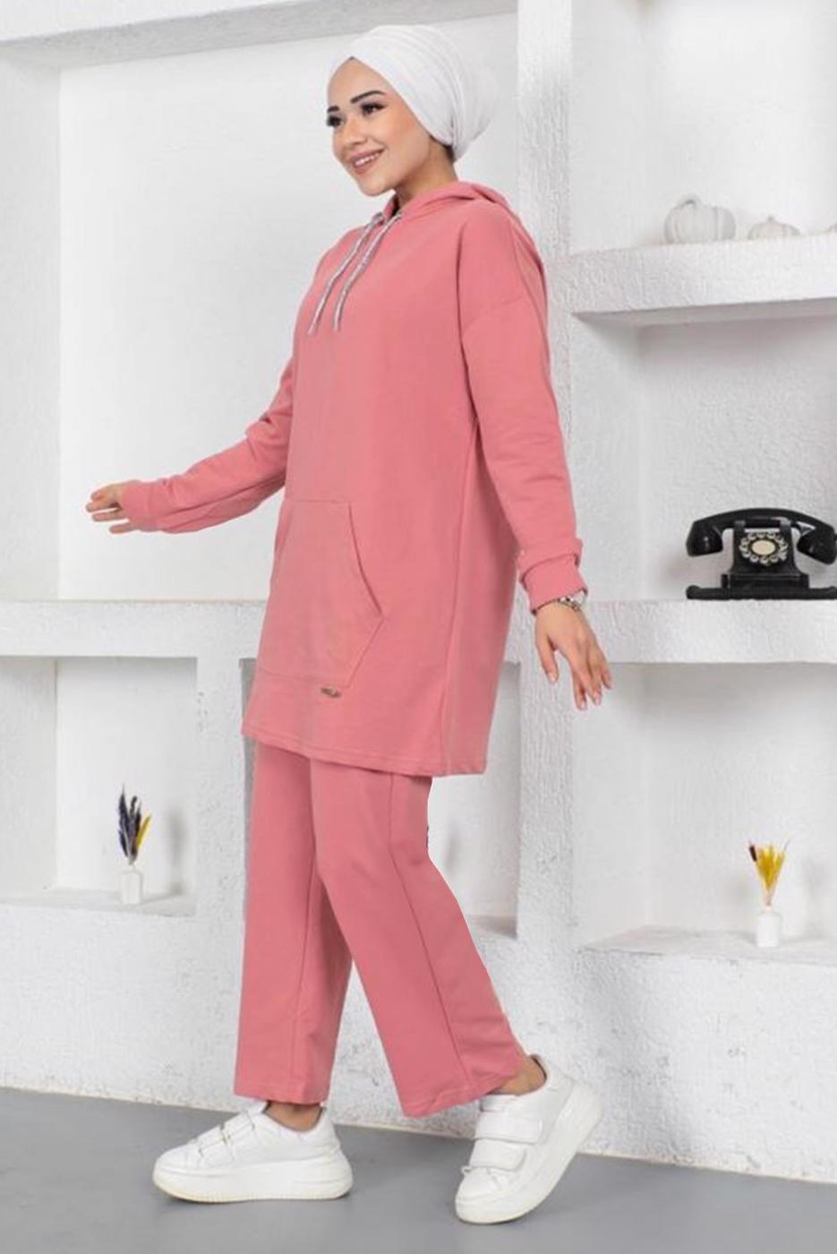 Tesettür giyim PEMBE KAPÜŞONLU CEPLİ PANTOLONLU EŞOFMAN TAKIM T 003