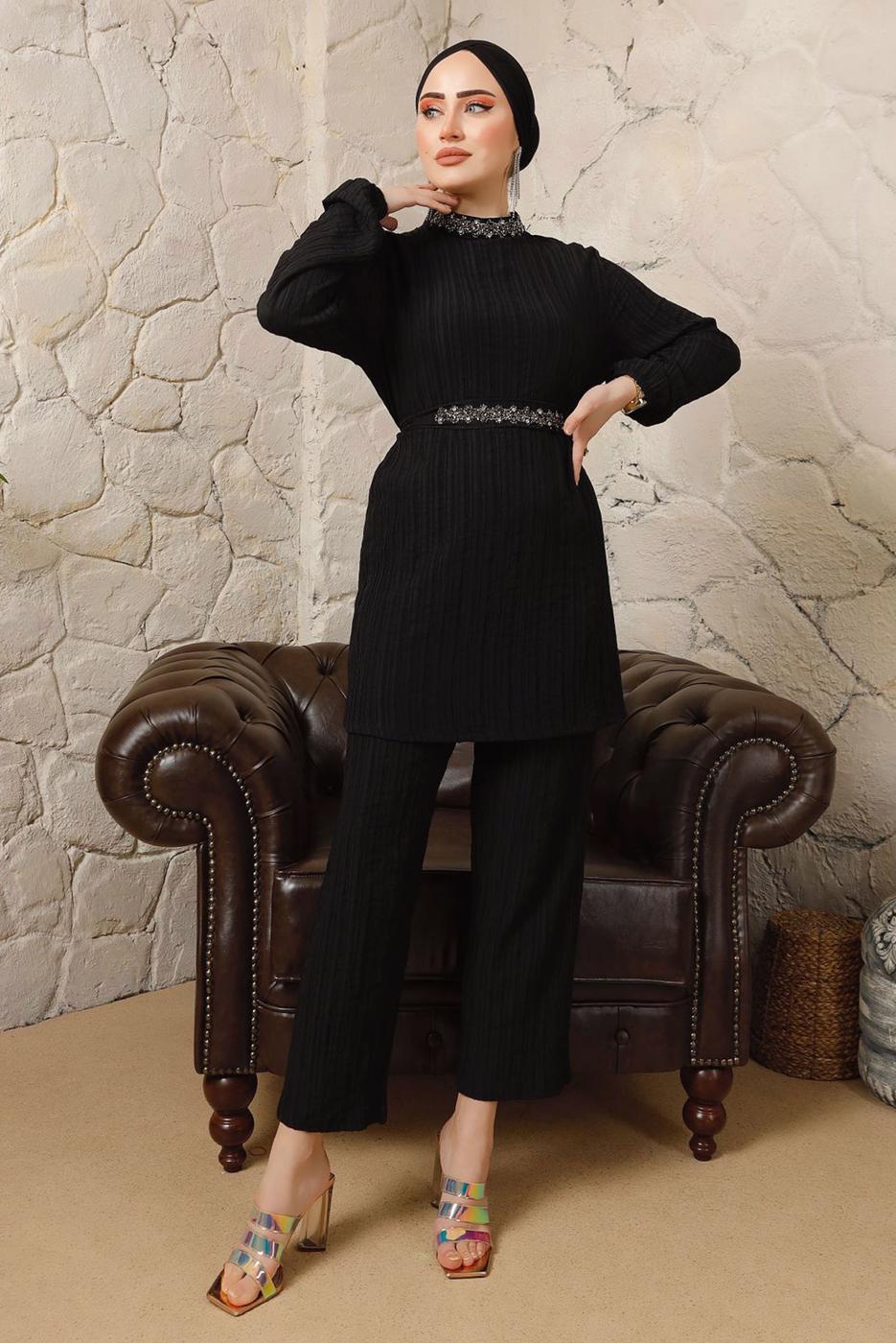 Tesettür giyim SİYAH KUŞAKLI TAŞLI PANTOLONLU TAKIM T 0103