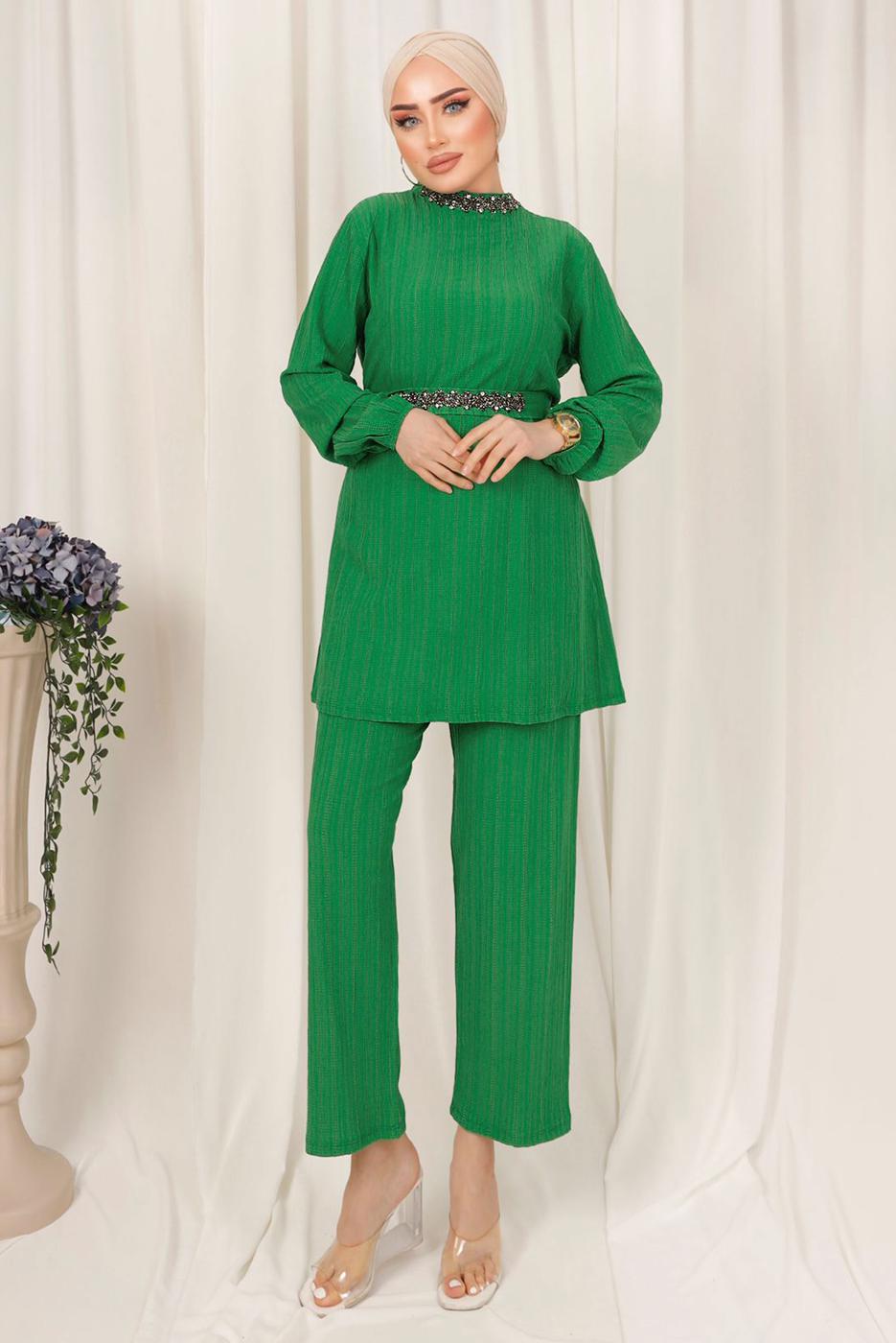 Tesettür giyim YEŞİL KUŞAKLI TAŞLI PANTOLONLU TAKIM T 0103
