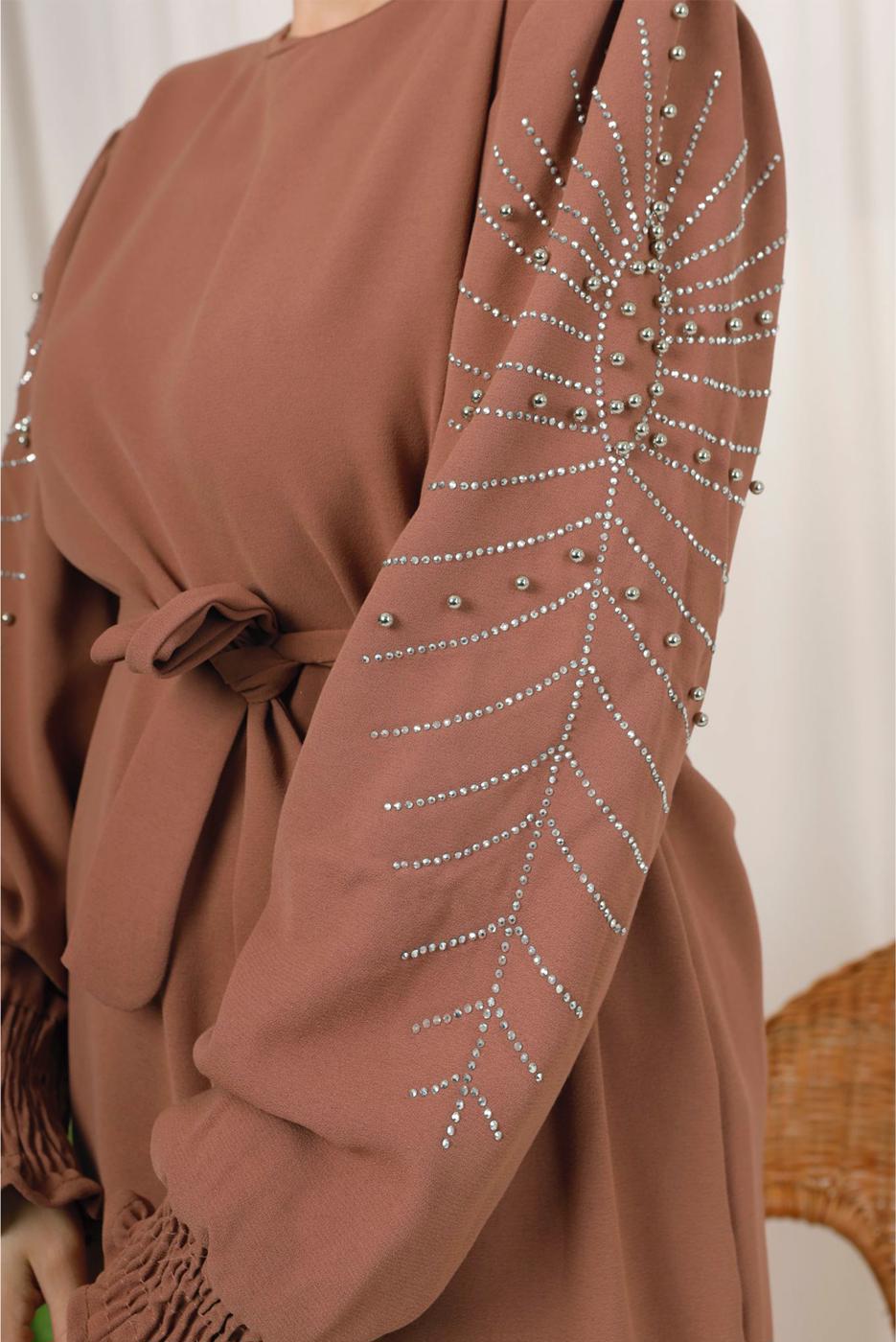 Tesettür giyim KAHVE KOLU İŞLEMELİ KUŞAKLI PANTOLONLU TAKIM T 0303