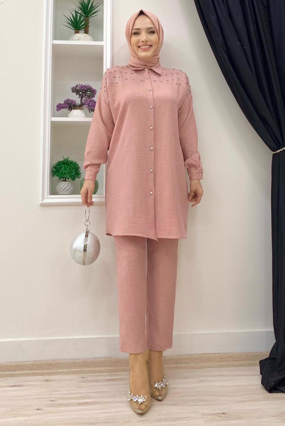 Tesettür giyim PUDRA TAŞ BASKILI DÜĞMELİ PANTOLONLU TAKIM T 0348
