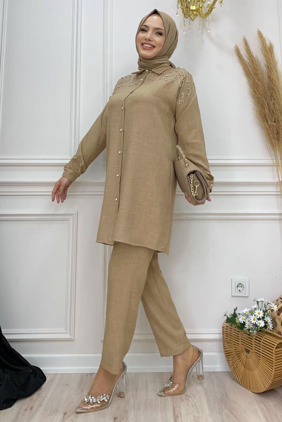 Tesettür giyim VİZON TAŞ BASKILI DÜĞMELİ PANTOLONLU TAKIM T 0348