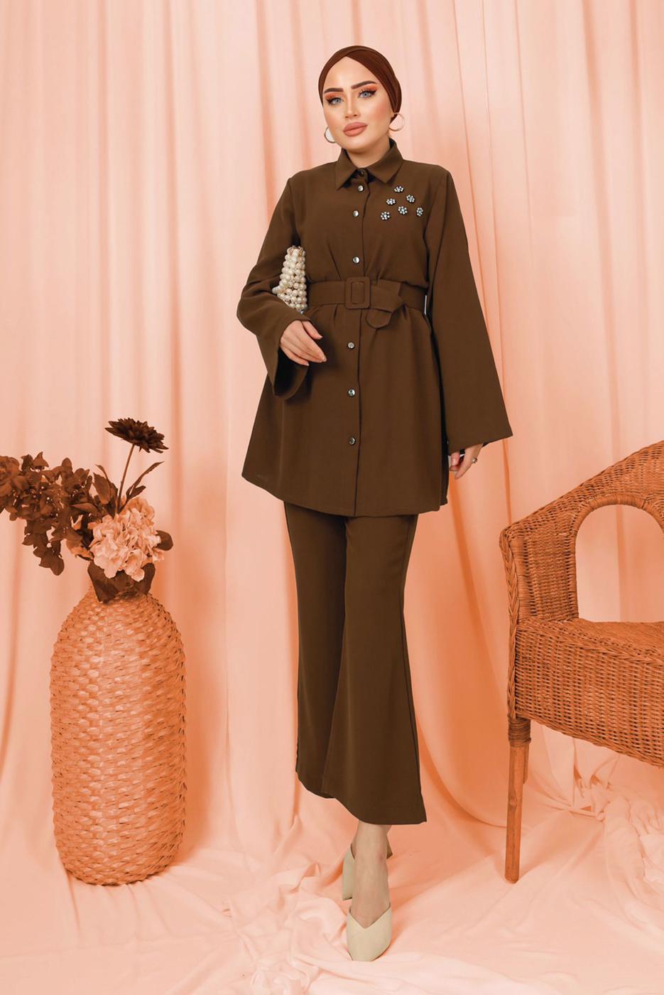 Tesettür giyim KAHVE KEMERLİ İNCİ DETAYLI İKİLİ PANTOLONLU TAKIM T 1303
