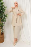 Tesettür giyim BEJ BROŞ DETAYLI BELİ BÜZGÜLÜ ÜÇLÜ AEROBİN TAKIM T 1313