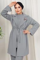 Tesettür giyim GRİ BROŞ DETAYLI BELİ BÜZGÜLÜ ÜÇLÜ AEROBİN TAKIM T 1313