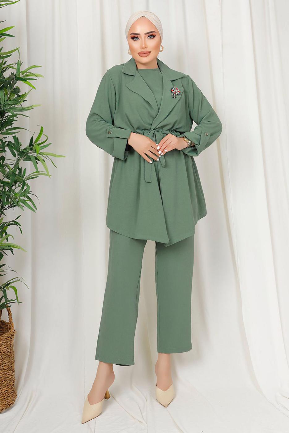 Tesettür giyim YEŞİL BROŞ DETAYLI BELİ BÜZGÜLÜ ÜÇLÜ AEROBİN TAKIM T 1313