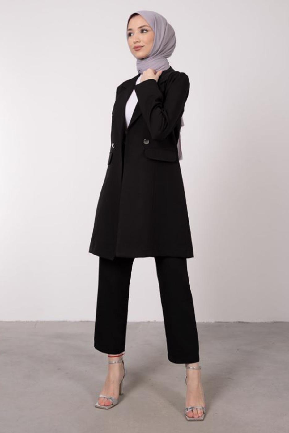 Tesettür giyim SİYAH KRUVAZE YAKA BELİ LASTİKLİ İKİLİ KREP TAKIM T 1585