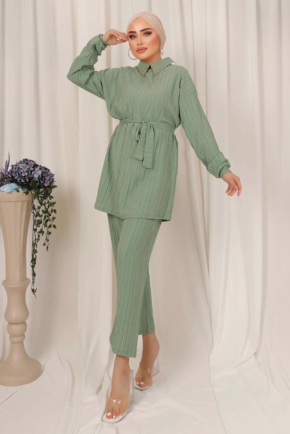 Tesettür giyim YEŞİL YAKASI TAŞ DETAYLI İKİLİ PANTOLONLU TAKIM T 2103