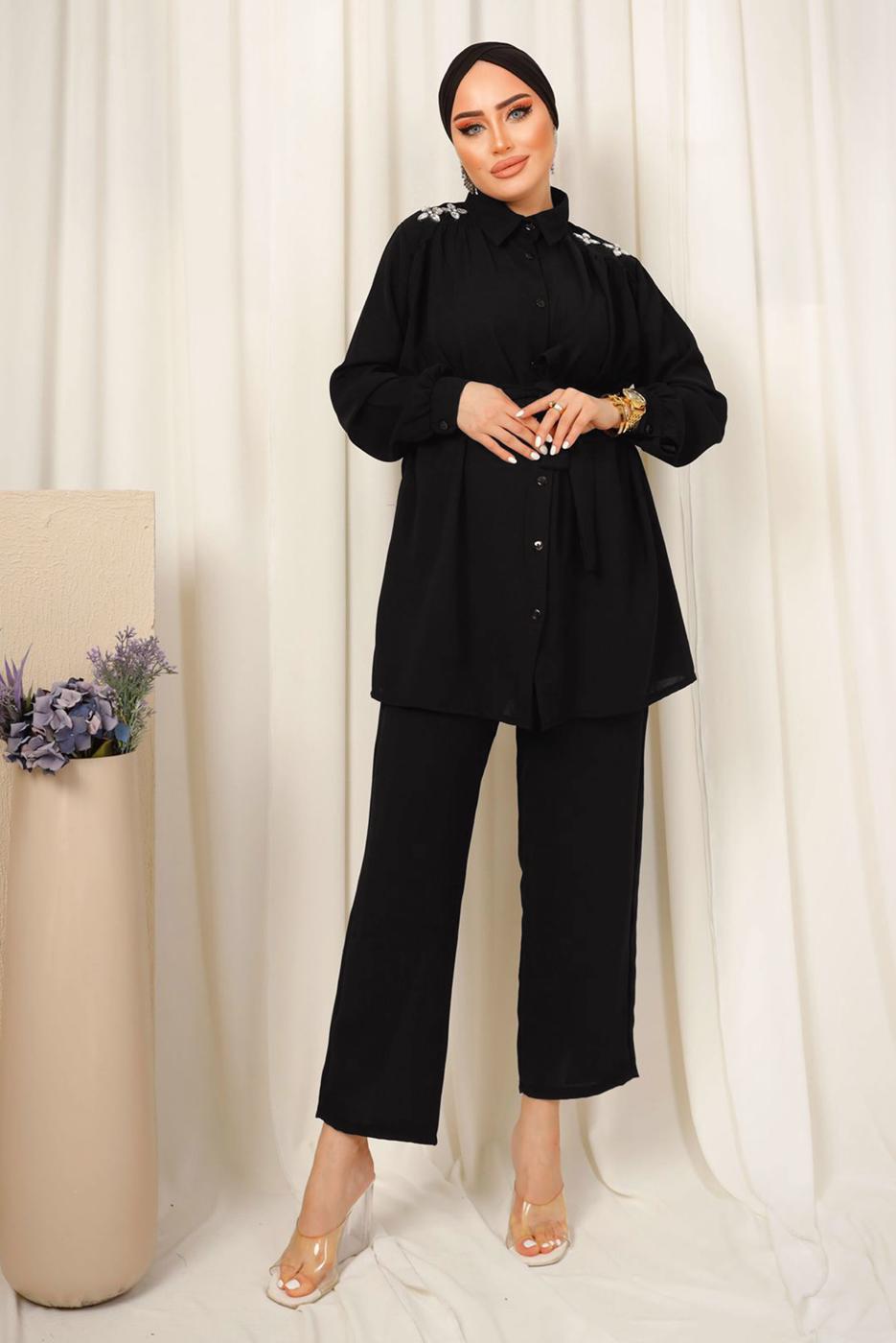 Tesettür giyim SİYAH OMUZLARI TAŞ DETAYLI KUŞAKLI PANTOLONLU TAKIM T 2303