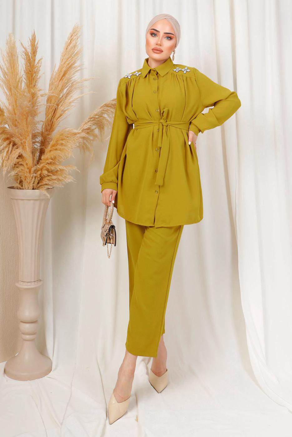 Tesettür giyim YEŞİL OMUZLARI TAŞ DETAYLI KUŞAKLI PANTOLONLU TAKIM T 2303