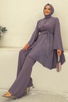 Tesettür giyim MOR TAŞ İŞLEME DETAYLI KUŞAKLI KREP TAKIM T 2348