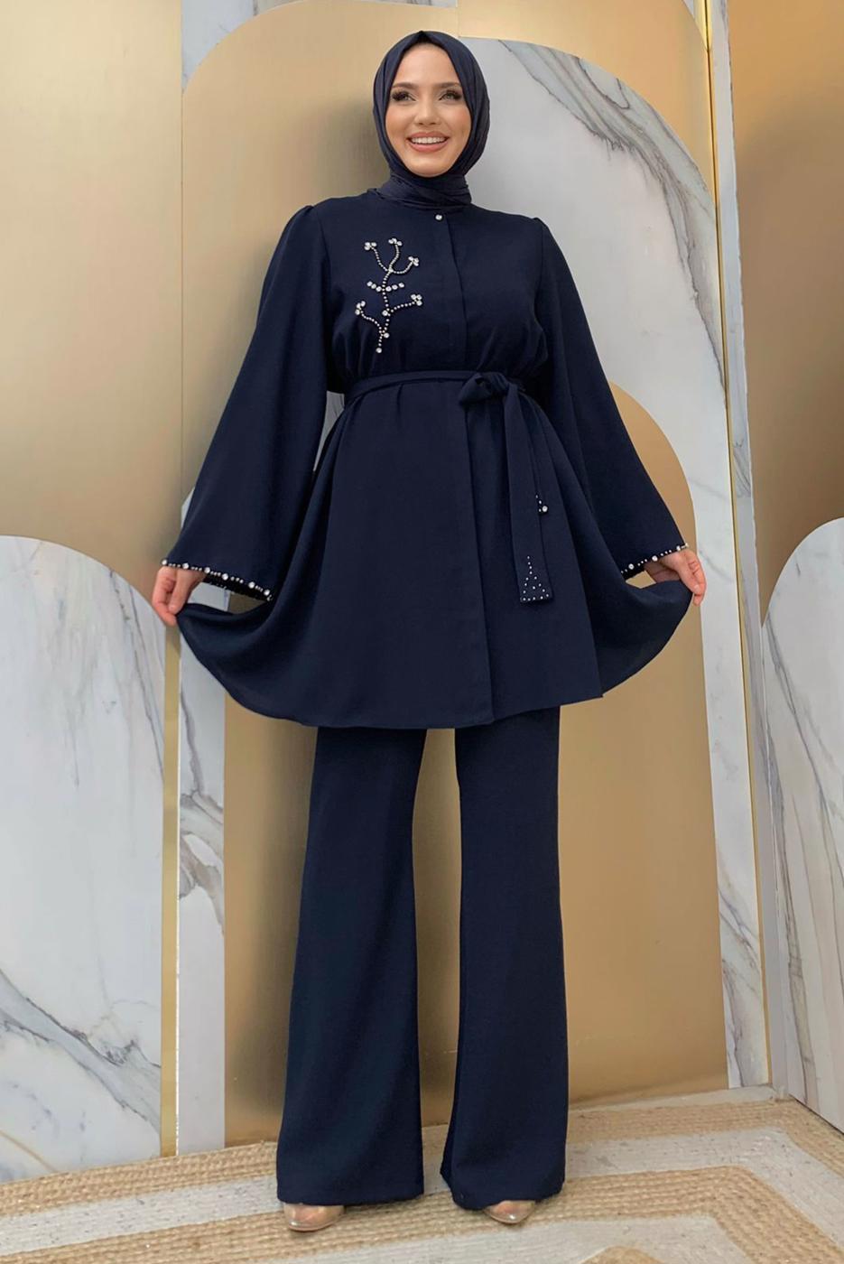 Tesettür giyim LACİVERT TAŞ İŞLEME DETAYLI KUŞAKLI KREP TAKIM T 2348