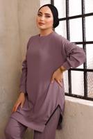 Tesettür giyim MOR ZİNCİR DETAYLI İKİLİ PANTOLONLU TAKIM T 2492