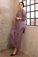 Tesettür giyim MOR ZİNCİR DETAYLI İKİLİ PANTOLONLU TAKIM T 2492
