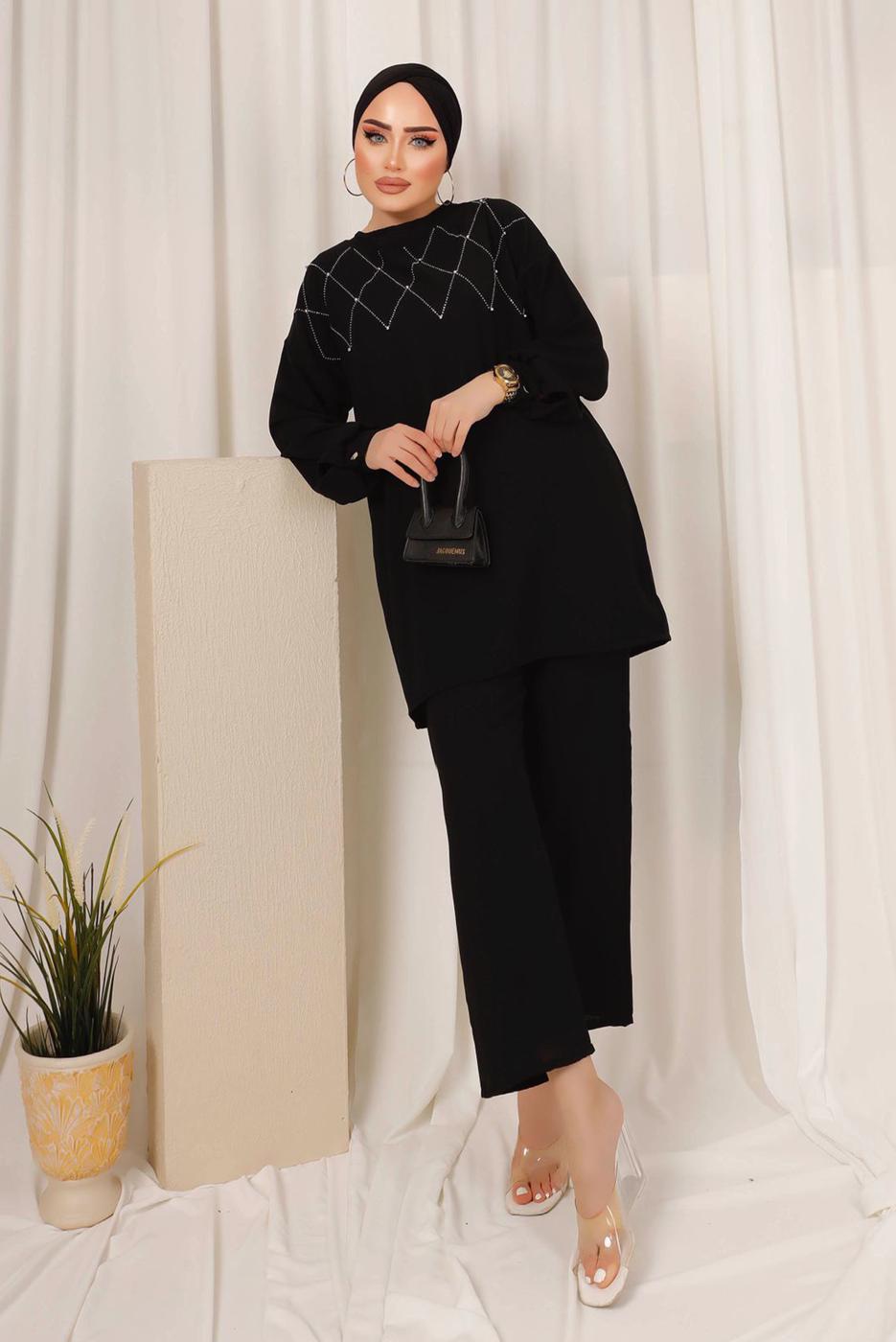 Tesettür giyim SİYAH PUL İŞLEMELİ İKİLİ PANTOLONLU KREP TAKIM T 2603