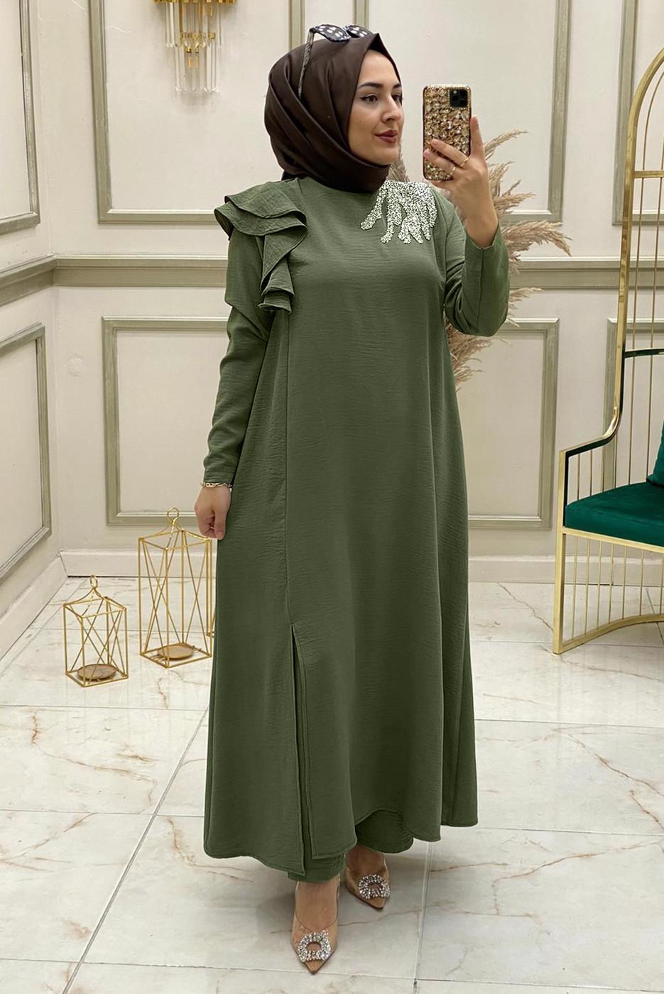 Tesettür giyim HAKİ İŞLEMELİ FIRFIR DETAYLI İKİLİ PANTOLONLU TAKIM T 30512