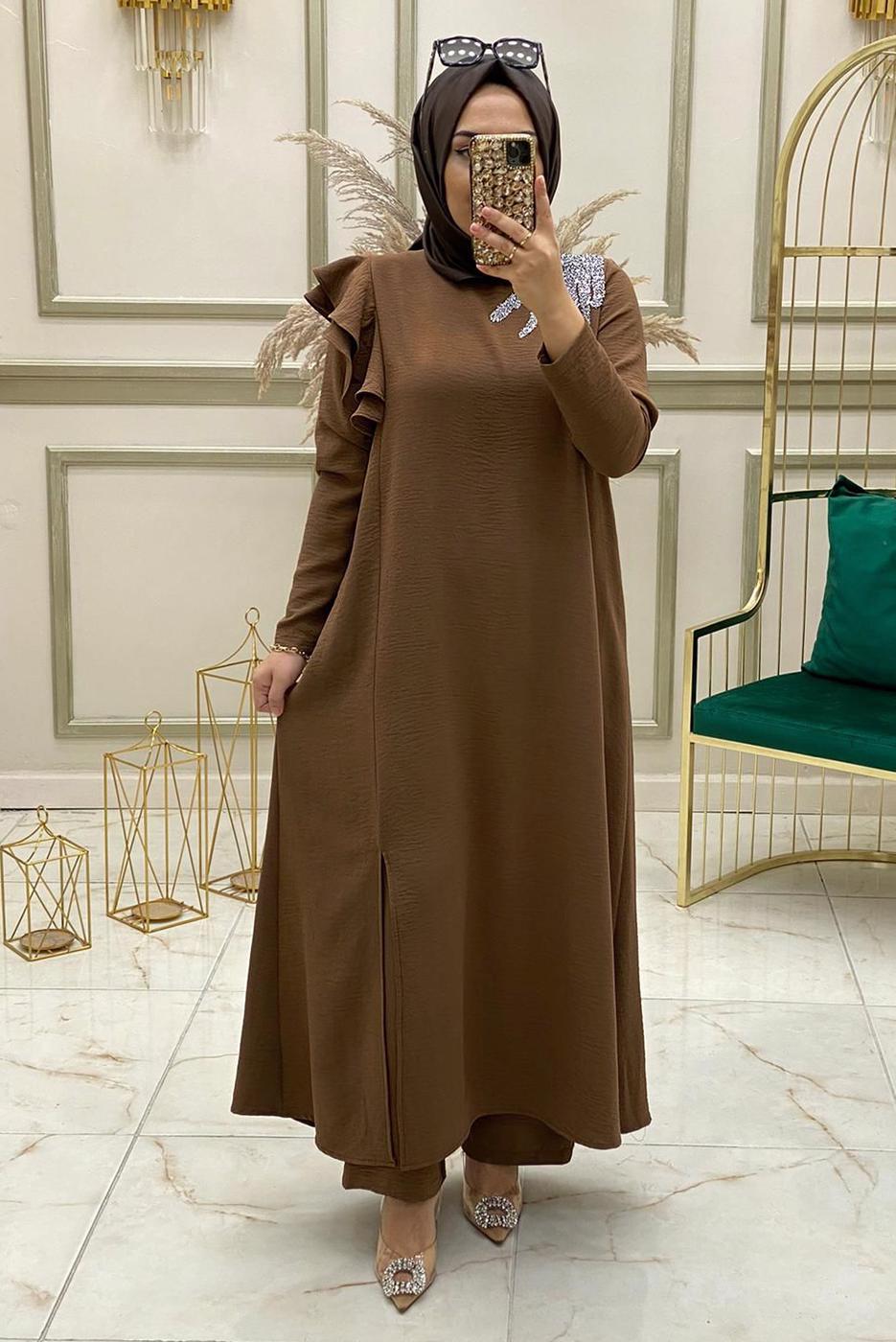 Tesettür giyim TABA İŞLEMELİ FIRFIR DETAYLI İKİLİ PANTOLONLU TAKIM T 30512