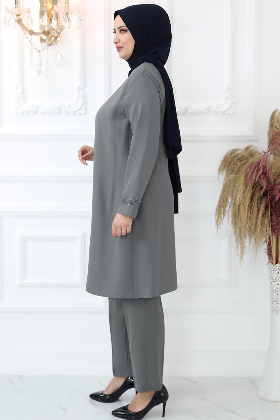 Tesettür giyim GRİ TAŞ İŞLEMELİ BELİ LASTİKLİ PANTOLONLU TAKIM T 3521
