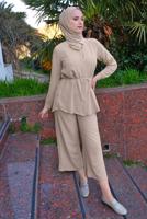 Vêtements hijab BEIGE DÉTAIL CHAÎNE COL CHEMISE COSTUME 2 PIÈCES PANTALON T 3547