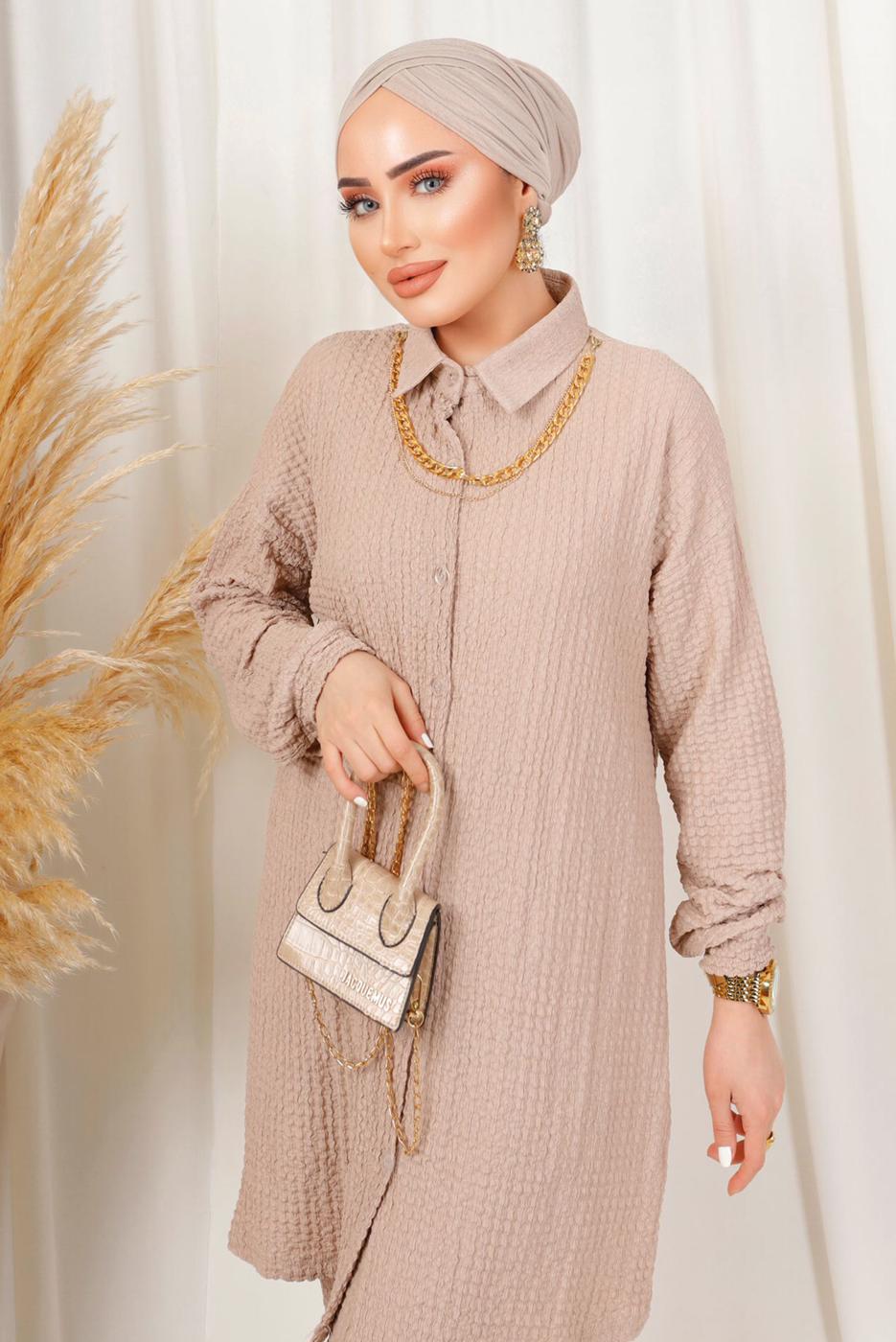 Tesettür giyim BEJ KABARTMA DESENLİ ZİNCİRLİ PANTOLONLU TAKIM T 3603