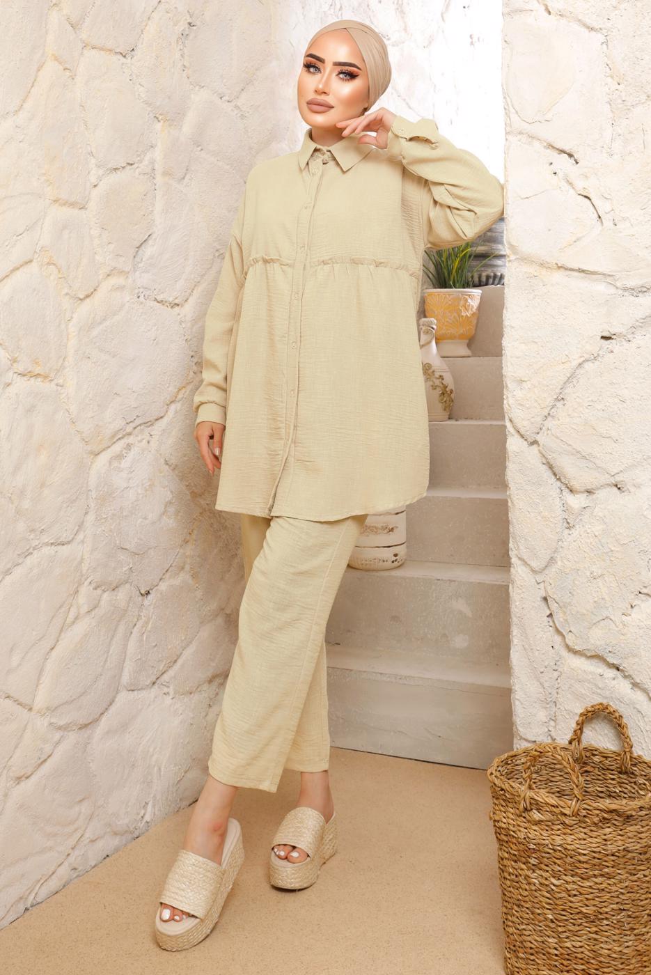 Tesettür giyim BEJ ROBALI DÜĞMELİ PANTOLONLU TAKIM T 4133