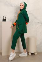 Tesettür giyim YEŞİL PUL VE BONCUK İŞLEME DETAYLI PANTOLONLU TAKIM T 4403