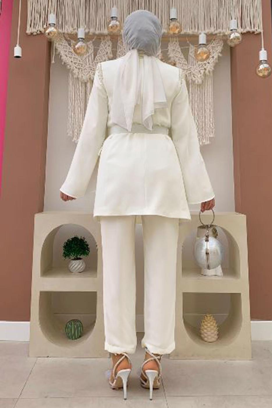 Tesettür giyim EKRU TAŞ DETAYLI KEMERLİ İKİLİ PANTOLONLU TAKIM T 5048