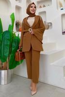 Tesettür giyim TABA TAŞ DETAYLI KEMERLİ İKİLİ PANTOLONLU TAKIM T 5048