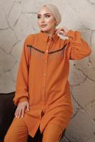 Tesettür giyim TURUNCU ZİNCİR DETAYLI DÜĞMELİ İKİLİ PANTOLONLU TAKIM T 5203