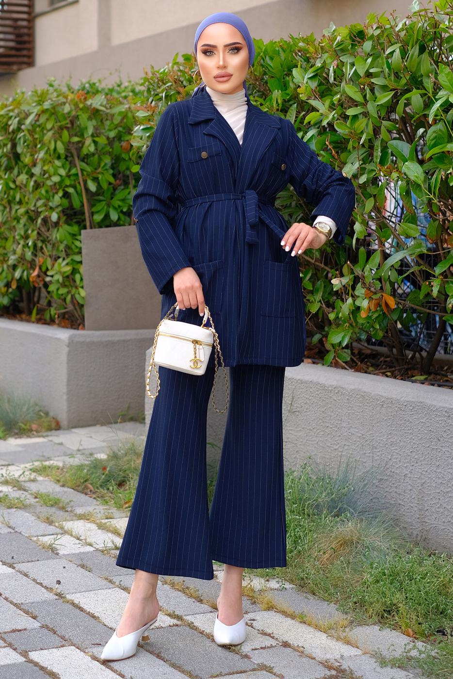 Tesettür giyim LACİVERT ÇİZGİLİ KUŞAKLI PANTOLONLU TAKIM T 5333