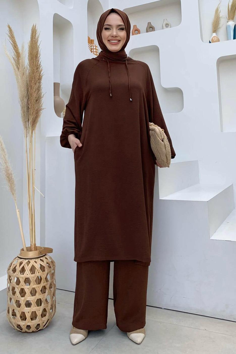 Tesettür giyim KAHVE KAPÜŞONLU BAĞCIK DETAYLI AEROBİN TAKIM T 6348