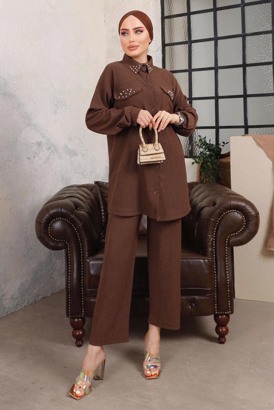 Tesettür giyim KAHVE TAŞ VE BONCUK İŞLEMELİ İKİLİ PANTOLONLU TAKIM T 6703