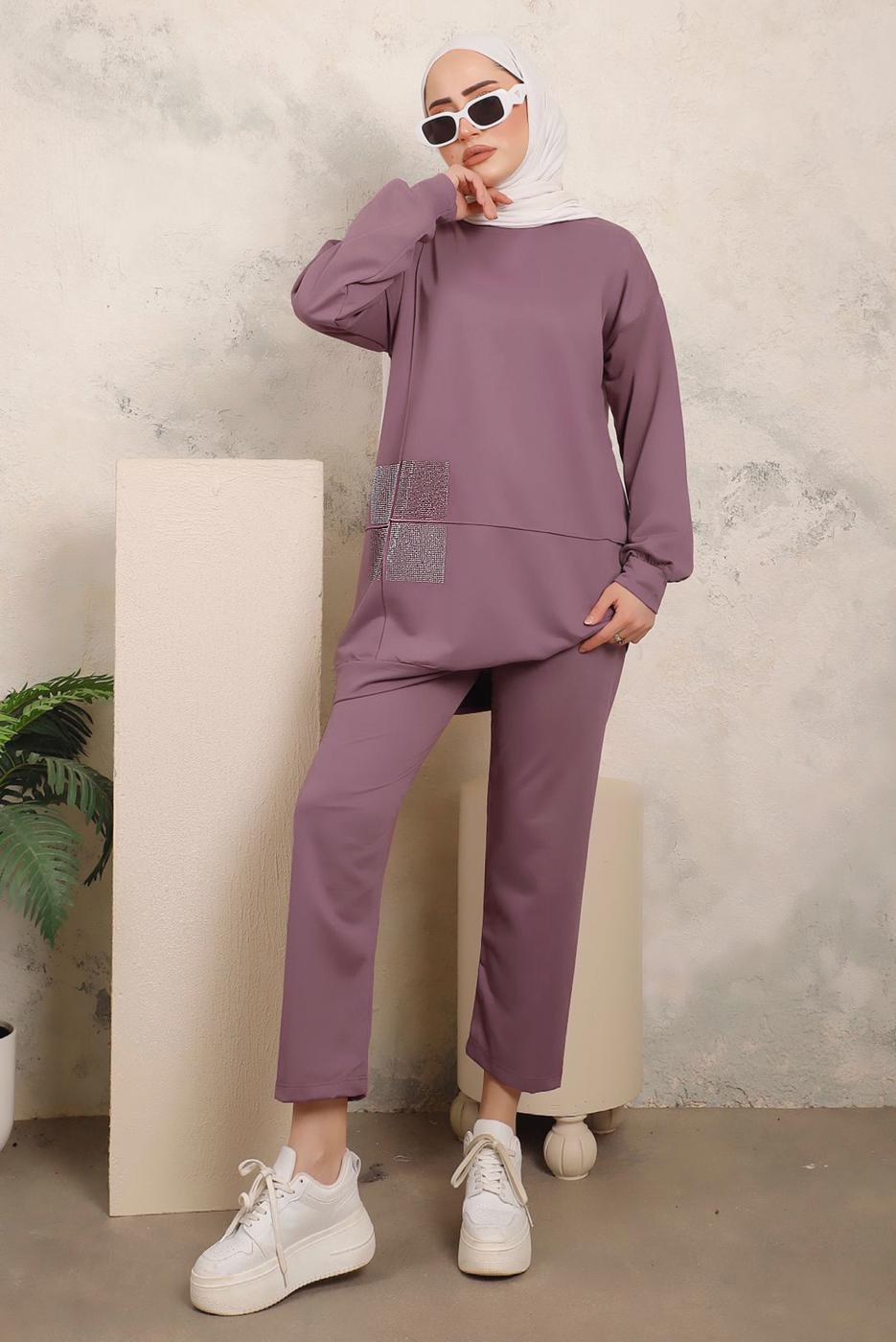 Tesettür giyim MOR TAŞ İŞLEME DETAYLI İKİLİ PANTOLONLU TAKIM T 7403