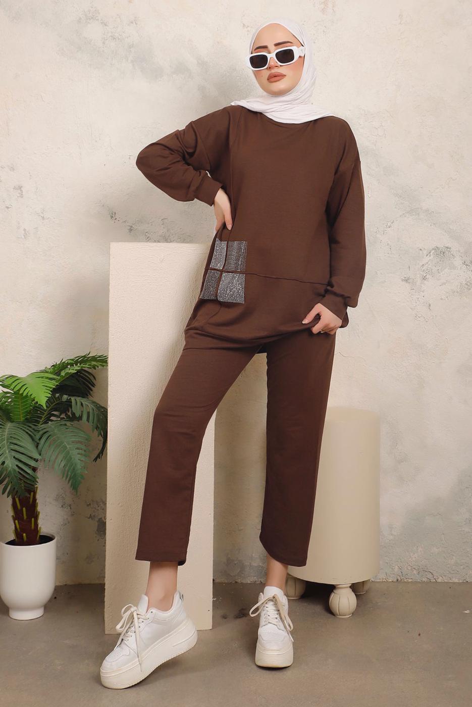 Tesettür giyim KAHVE TAŞ İŞLEME DETAYLI İKİLİ PANTOLONLU TAKIM T 7403
