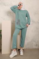 Tesettür giyim YEŞİL TAŞ İŞLEME DETAYLI İKİLİ PANTOLONLU TAKIM T 7403