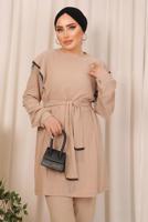 Tesettür giyim BEJ ZİNCİR DETAYLI KUŞAKLI PANTOLONLU TAKIM T 7703