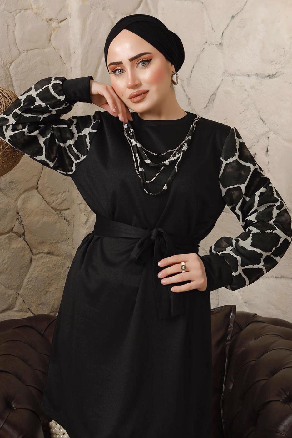Tesettür giyim SİYAH KOLLARI ŞİFON DESENLİ ZİNCİR DETAYLI PANTOLONLU TAKIM T 8103
