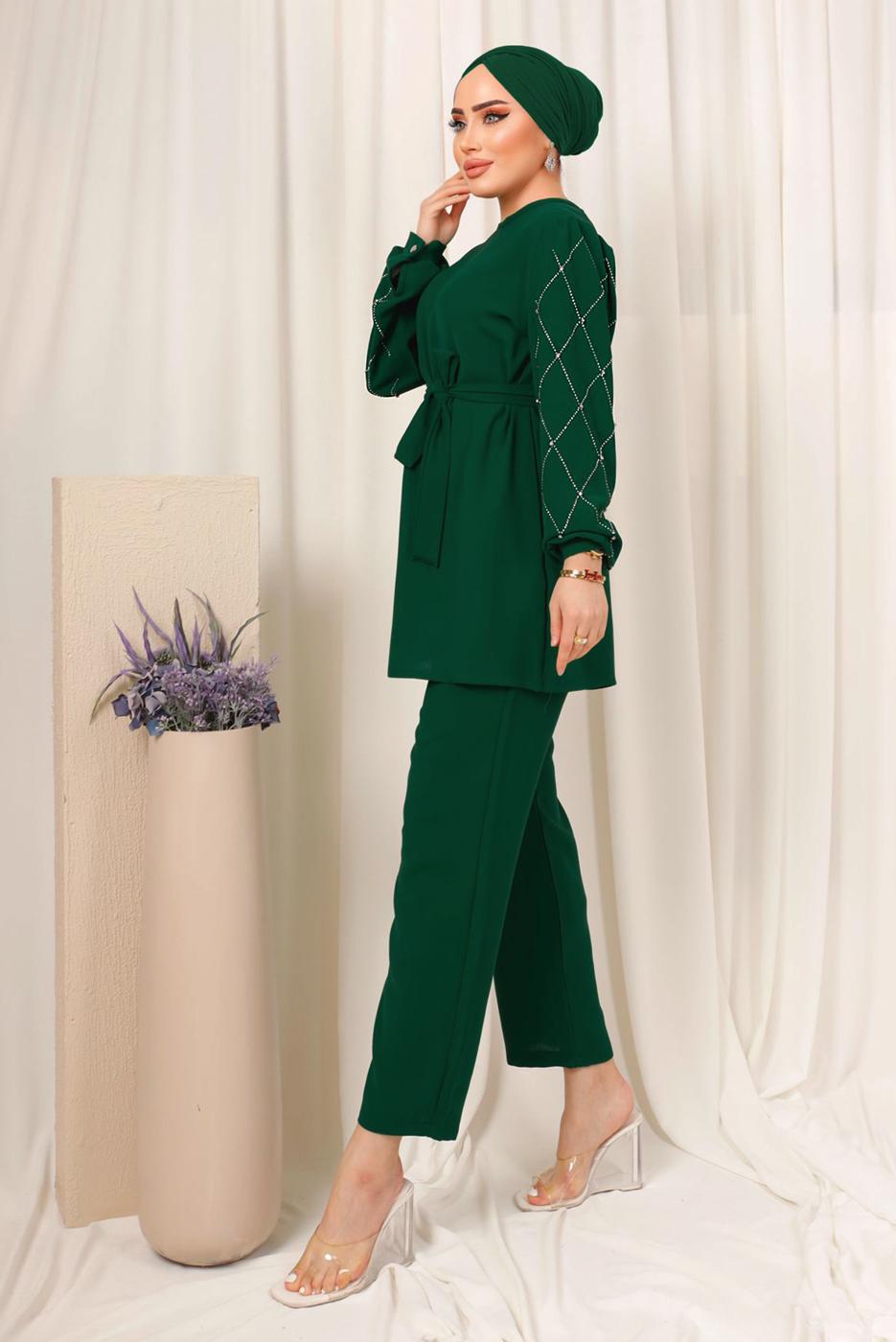 Tesettür giyim YEŞİL KOLU TAŞ BASKILI KUŞAKLI PANTOLONLU TAKIM T 8203
