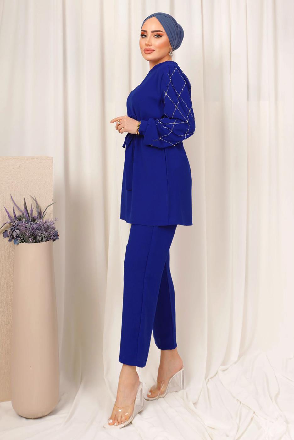 Tesettür giyim LACİVERT KOLU TAŞ BASKILI KUŞAKLI PANTOLONLU TAKIM T 8203