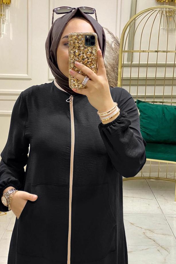 Tesettür giyim SİYAH FERMUARLI MANŞETLERİ LASTİKLİ PANTOLONLU TAKIM T 90047 - TRENDTESETTÜR