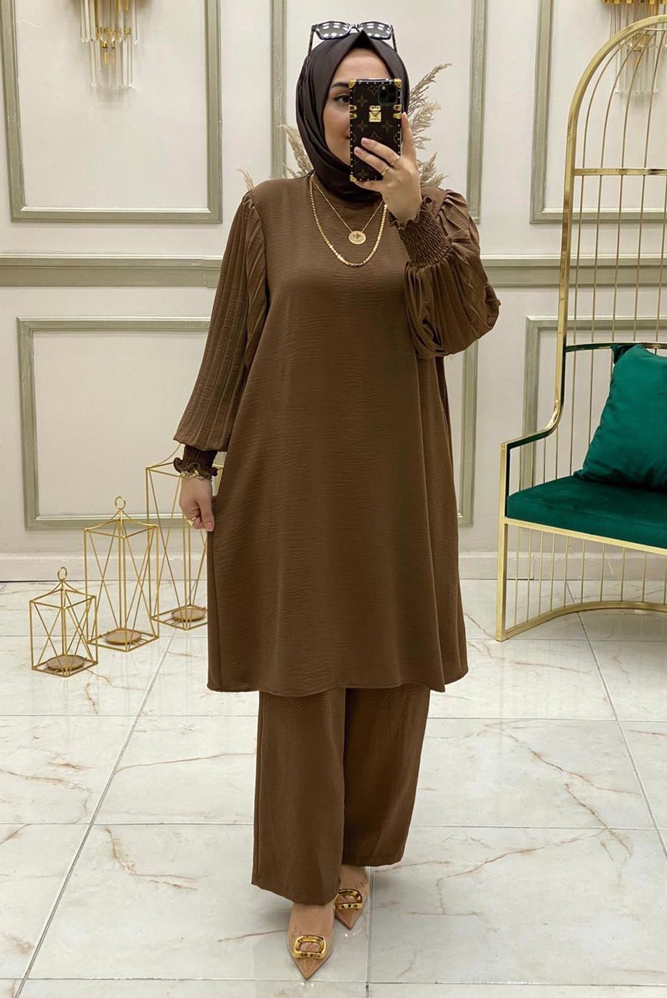 Tesettür giyim TABA KOLU PİLİSE DETAYLI KUŞAKLI PANTOLONLU TAKIM T 90210