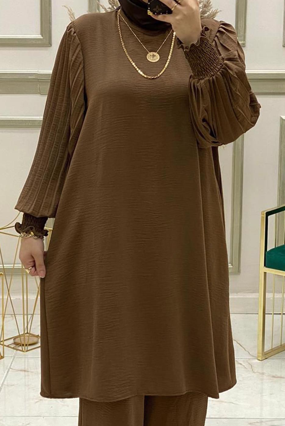 Tesettür giyim TABA KOLU PİLİSE DETAYLI KUŞAKLI PANTOLONLU TAKIM T 90210