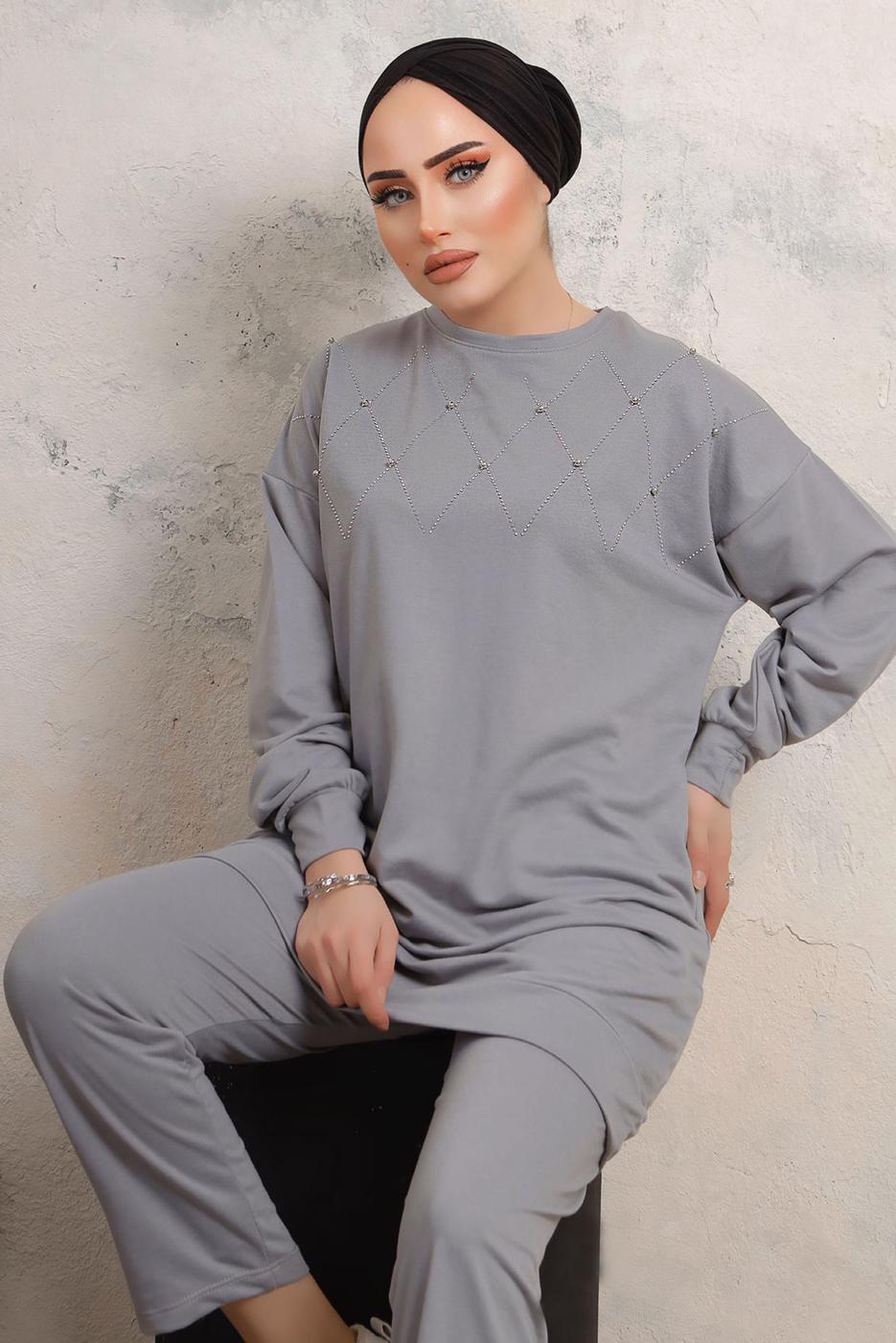 Tesettür giyim GRİ TAŞ İŞLEME DETAYLI PANTOLONLU TAKIM T 9103