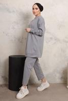 Tesettür giyim GRİ TAŞ İŞLEME DETAYLI PANTOLONLU TAKIM T 9103