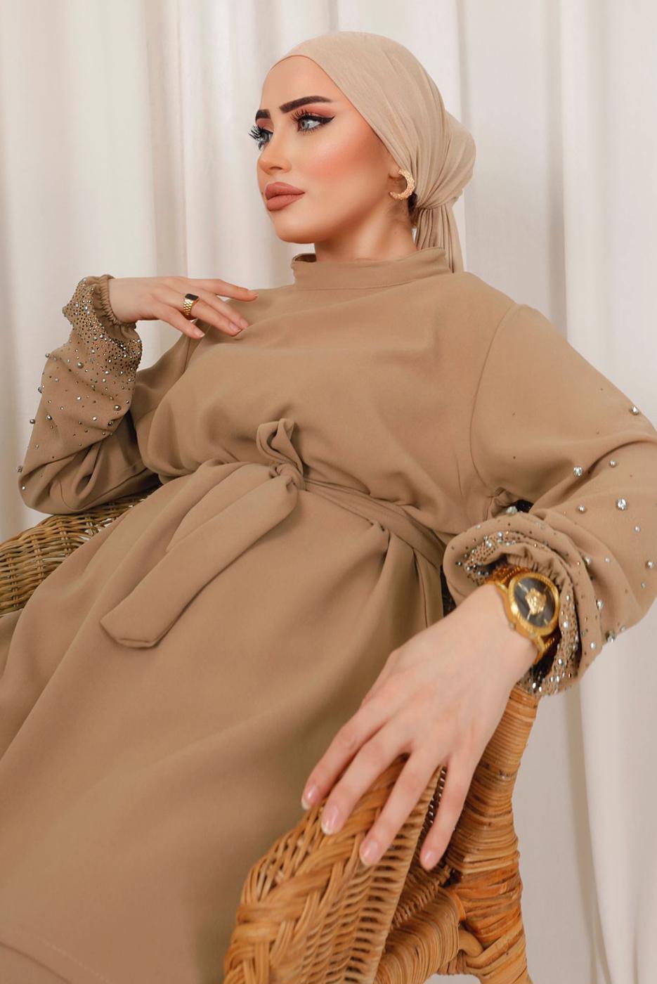 Tesettür giyim KAHVE TAŞ İŞLEMELİ KUŞAKLI PANTOLONLU TAKIM T 9203
