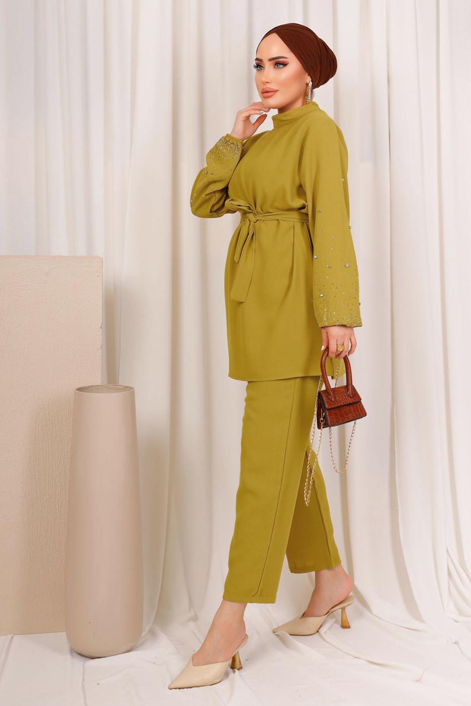 Tesettür giyim YEŞİL TAŞ İŞLEMELİ KUŞAKLI PANTOLONLU TAKIM T 9203