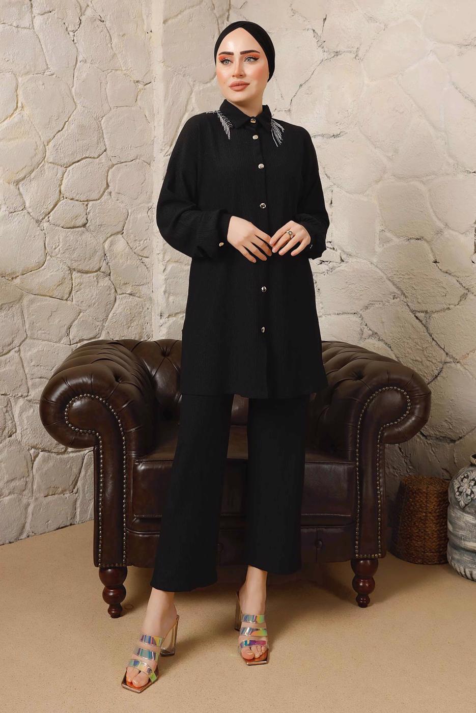 Tesettür giyim SİYAH YAKASI ZİNCİR DETAYLI BÜRÜMCÜK PANTOLONLU TAKIM T 9892