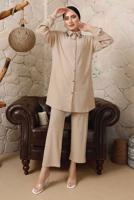 Tesettür giyim BEJ YAKASI ZİNCİR DETAYLI BÜRÜMCÜK PANTOLONLU TAKIM T 9892