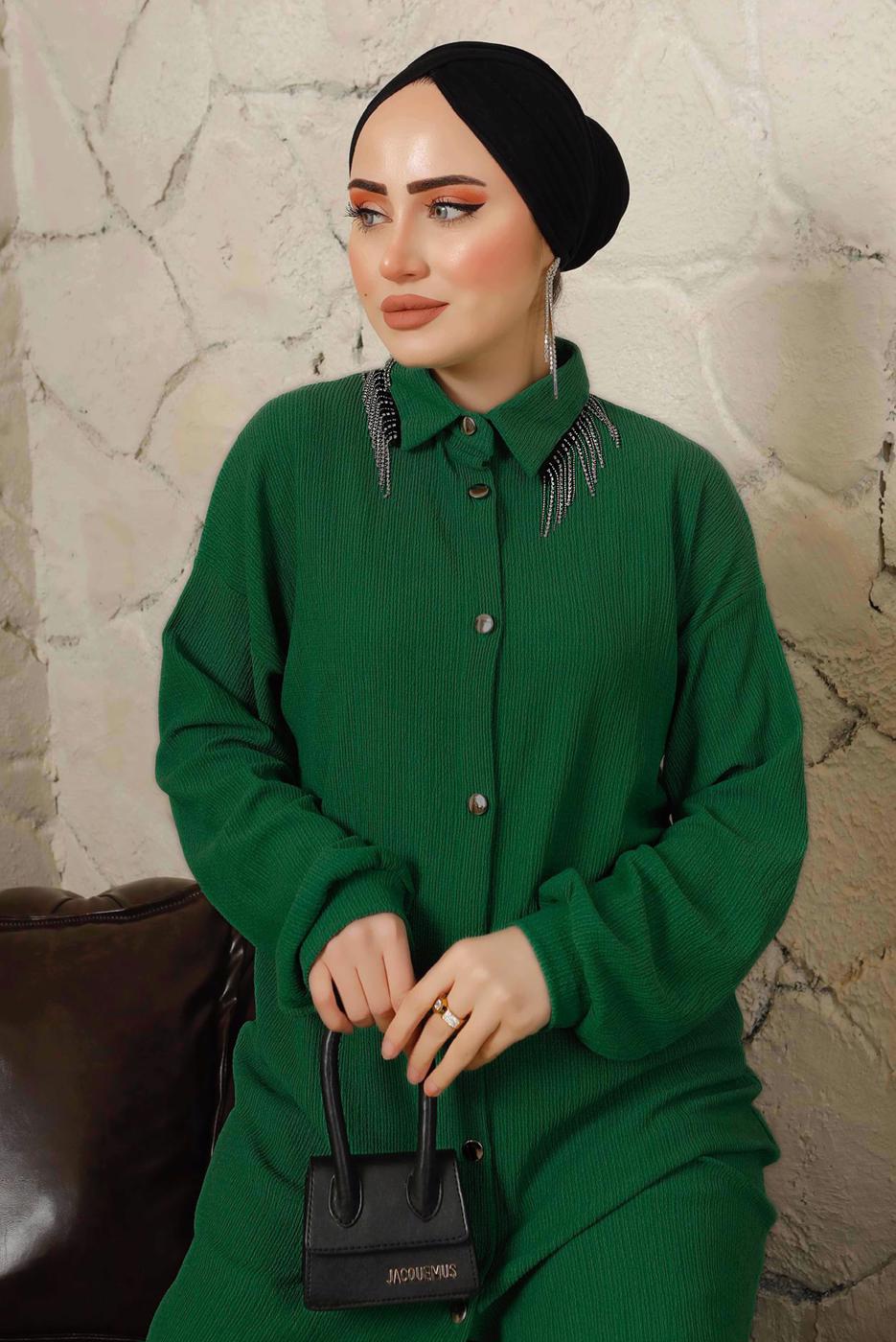 Tesettür giyim YEŞİL YAKASI ZİNCİR DETAYLI BÜRÜMCÜK PANTOLONLU TAKIM T 9892